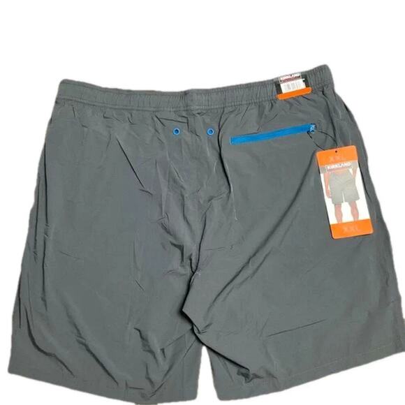Kirkland Signature Men's Swim Trunks Shorts with Liner Size XXL NWT - Picture 2 of 9